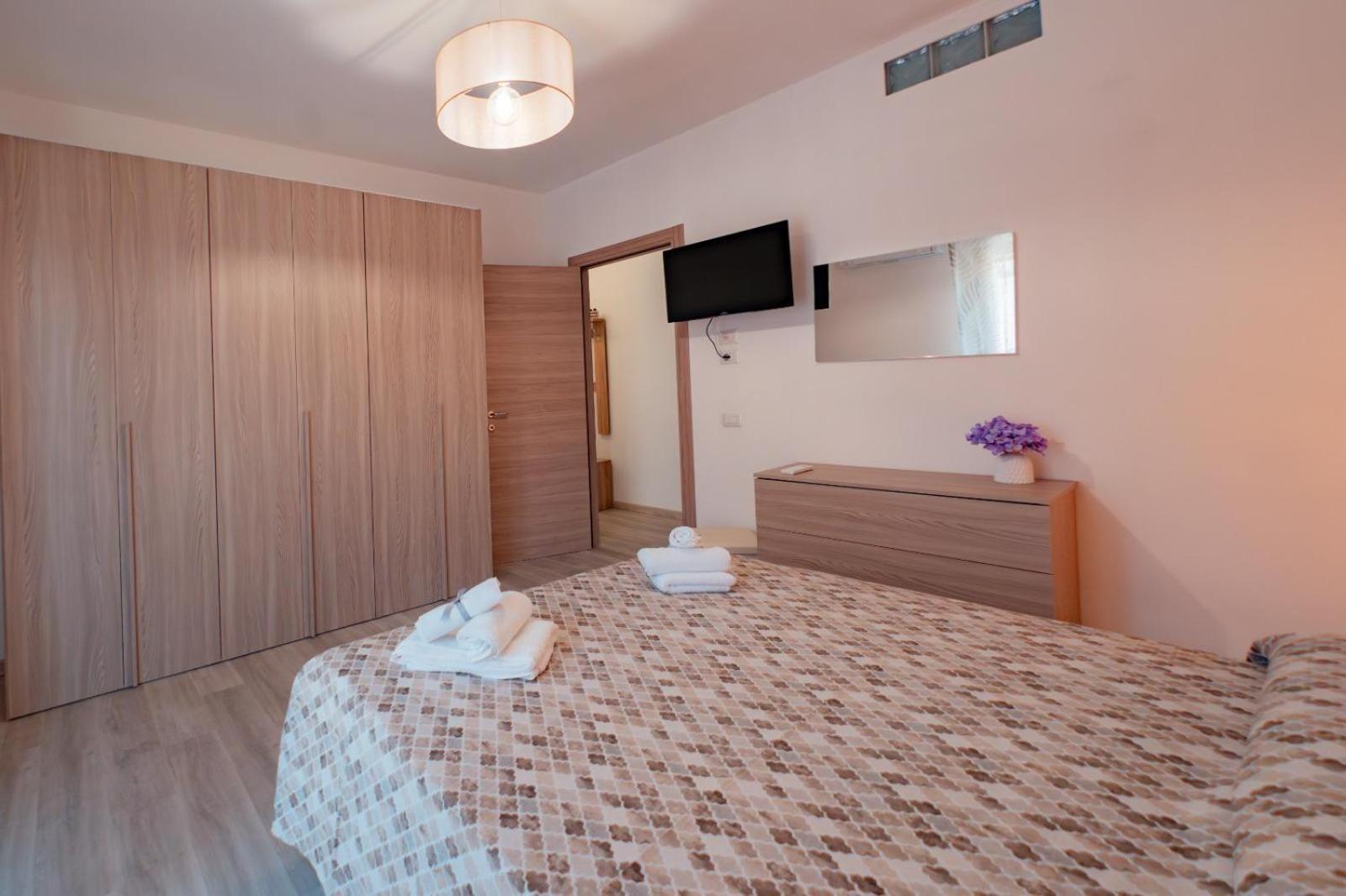 Guest House 切法卢 外观 照片
